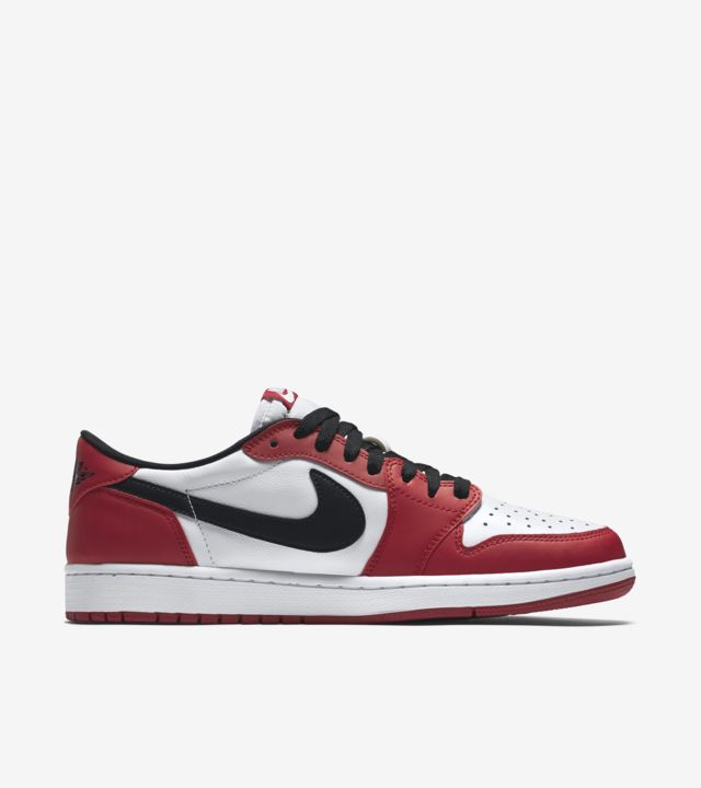 Air Jordan 1 Retro Low 'Chicago' Release Date. Nike SNKRS US