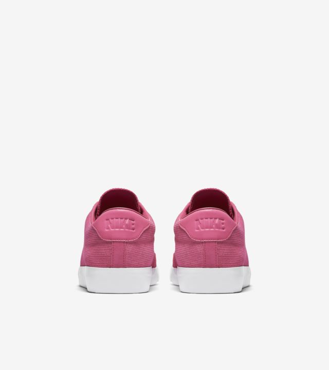 nike low court pink