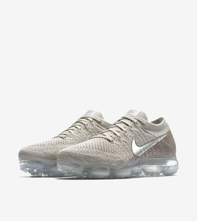 Women's Nike Air VaporMax 'String'. Nike SNKRS US