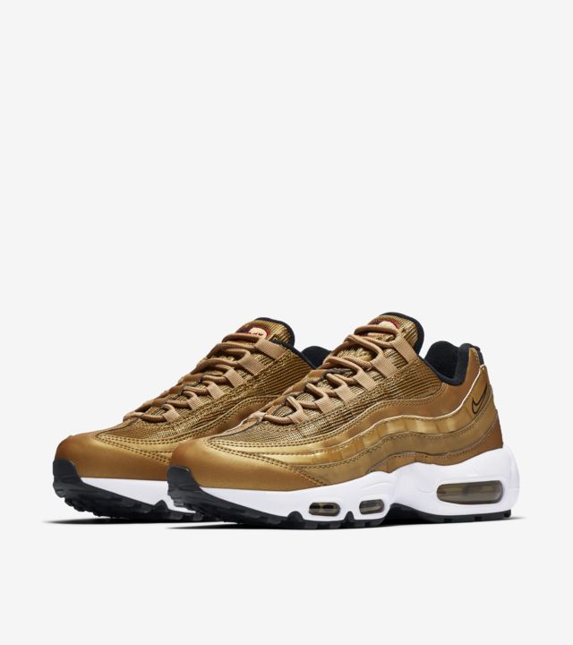 nike air max 90 womens gold