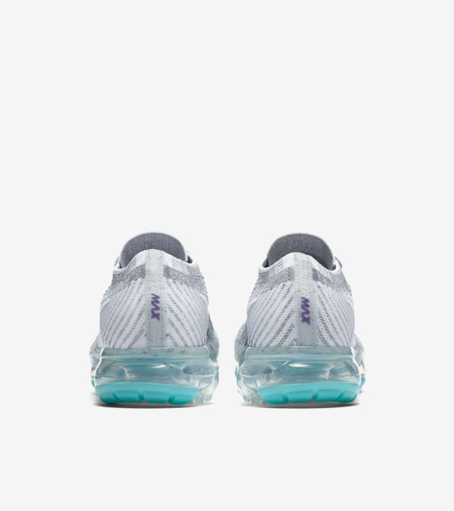 Nike Women's Air Vapormax 95 OG 'Pure Platinum & Wolf Grey' Release ...