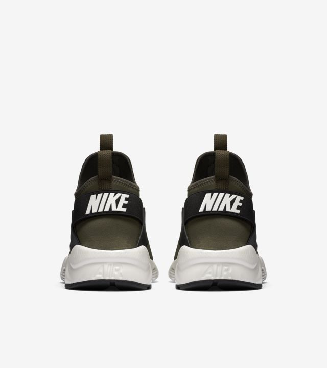 nike huarache cargo khaki