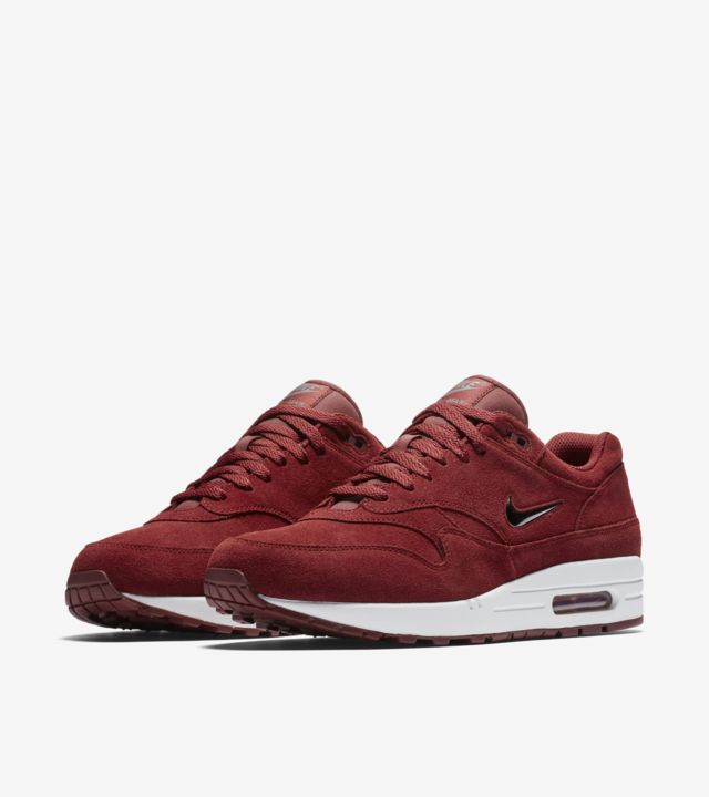 snkrs air max 1