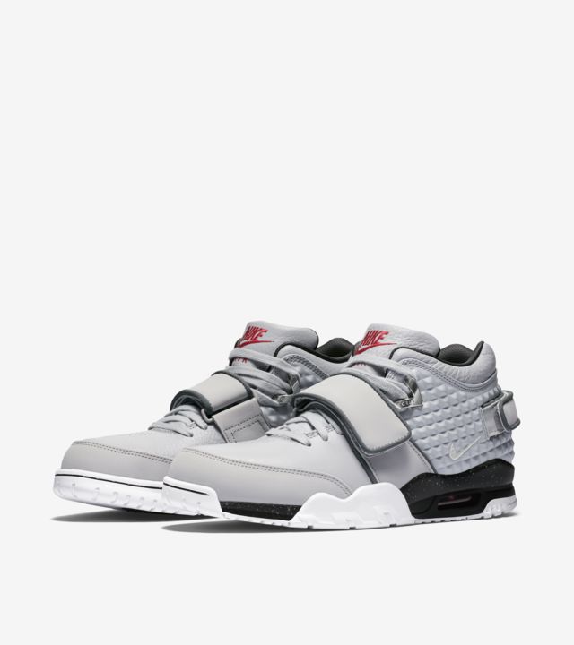 nike air trainer v cruz