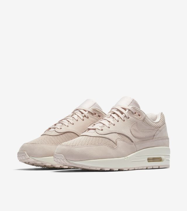 air max react femme