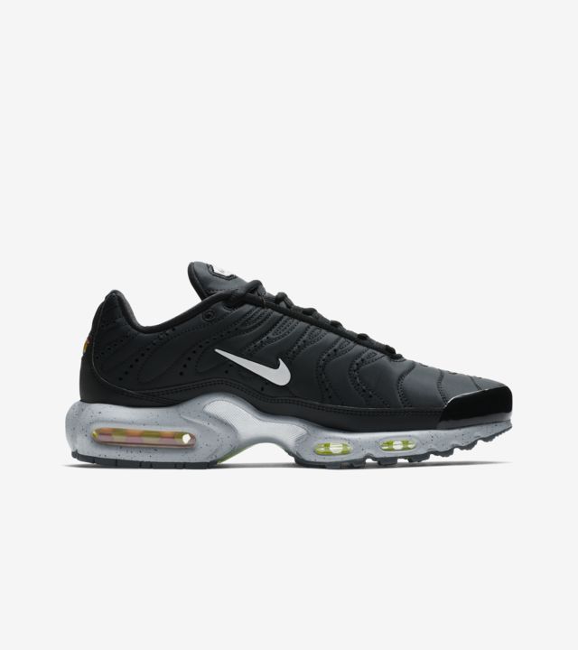 Nike Air Max Plus Premium 'Black & Matte Silver & Volt' Release Date ...