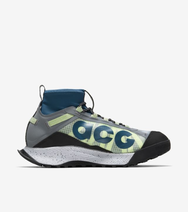 nike acg barely volt