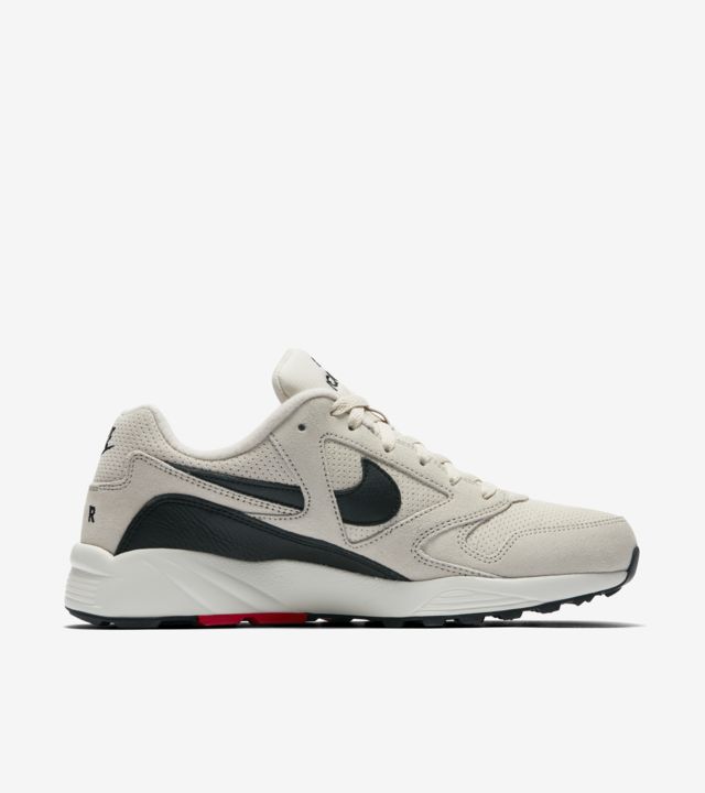 Nike Air Icarus Extra 'Light Orewood Brown & Black. Nike SNKRS