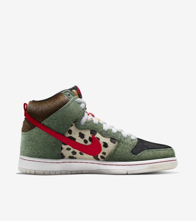 nike sb dunk high walk the dog