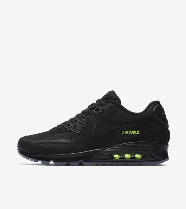 nike air max black and volt