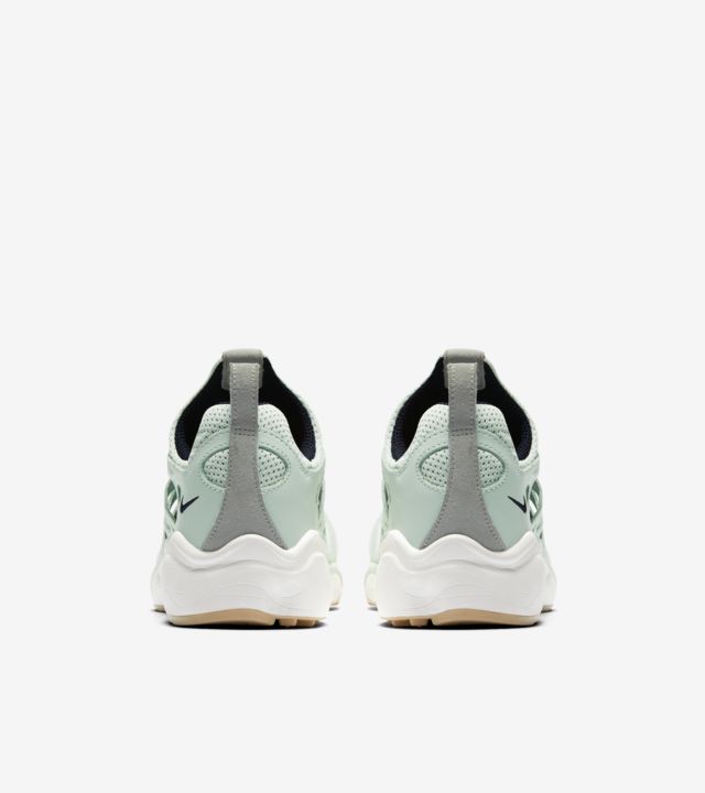 Nike Air Zoom Chalapuka 'Barely Green'. Nike SNKRS HU