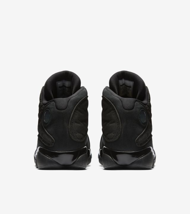 Air Jordan 13 Retro 'Black Cat'. Nike SNKRS