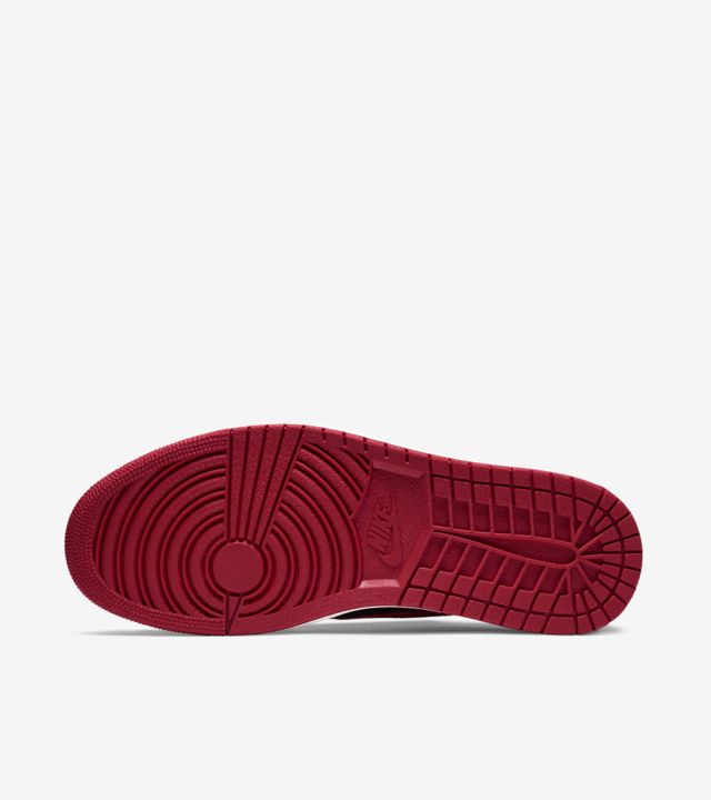 Air Jordan 1 Retro Low 'Black & Varsity Red' Release Date. Nike SNKRS