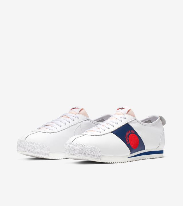 nike dimension six