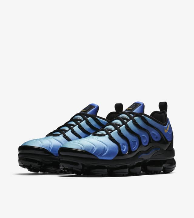 Nike Air Vapormax Plus 'Black & Hyper Blue' Release Date. Nike SNKRS US