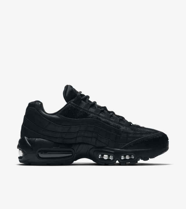 Women's Nike Air Max 95 Premium 'Triple Black’ 2016. Nike SNKRS US