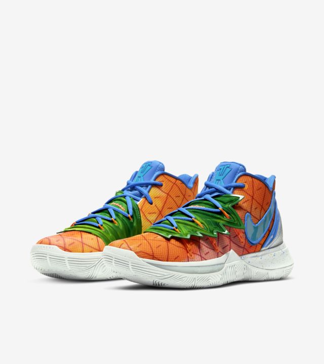 pineapple kyrie 5