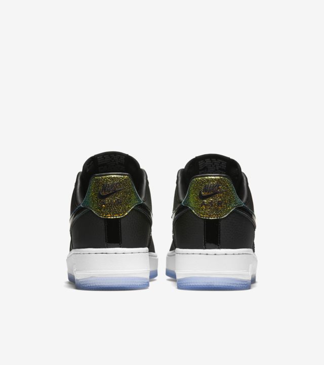 nike air force 1 womens gold