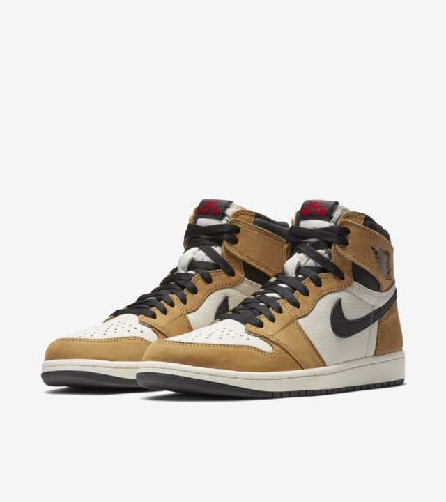 Air Jordan 1 High Golden Harvest And Sail And Black Release Date Nike Snkrs Us 7511