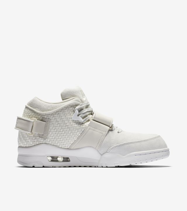 Nike Air Trainer V. Cruz 'Light Bone'. Release date. Nike SNKRS US