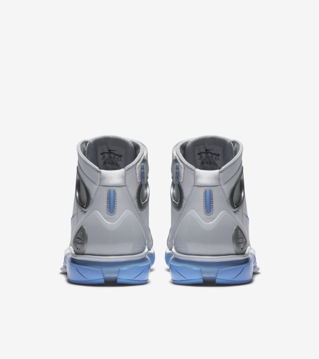 Nike Zoom Huarache 2K4 'Wolf Grey'. Nike SNKRS US