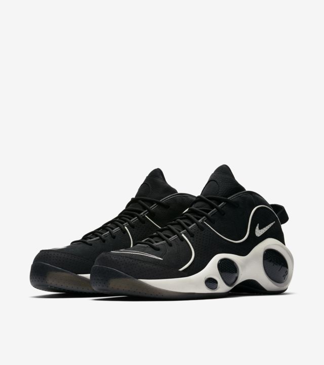 Nike Air Zoom Flight 95 'Black & Sail'. Nike SNKRS GB