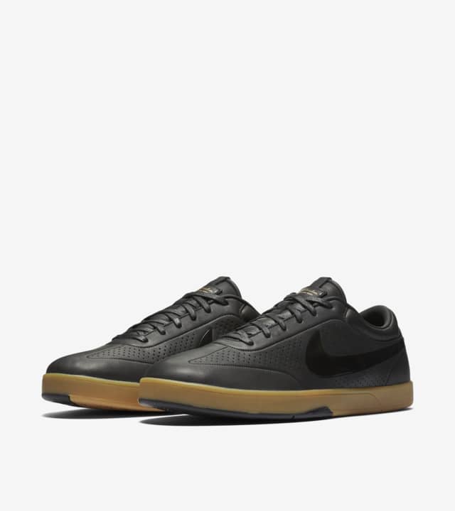 Nike Zoom Eric Koston 'SBxFB'. Nike SNKRS