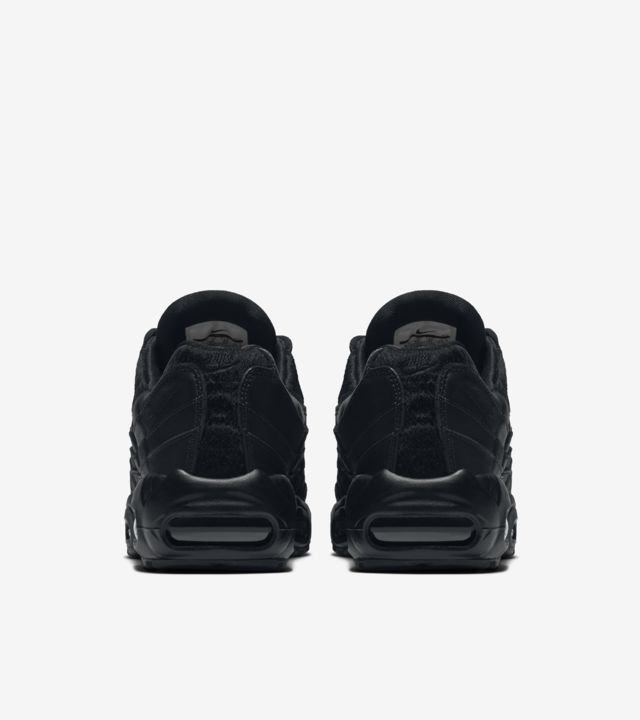 Women's Nike Air Max 95 Premium 'Triple Black’ 2016. Nike SNKRS