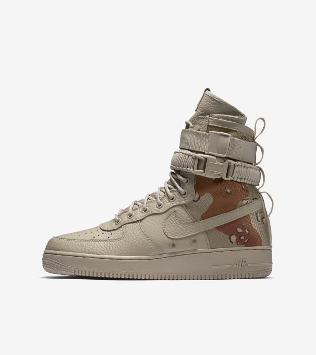 Nike SF AF-1 'Chino & Classic Stone'. Nike SNKRS