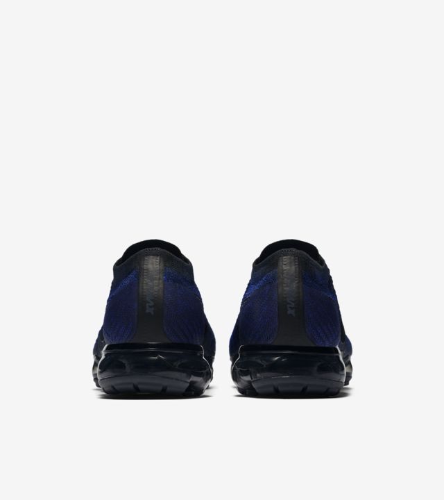 Nike Air VaporMax Flyknit Day to Night 'College Navy'. Nike SNKRS GB