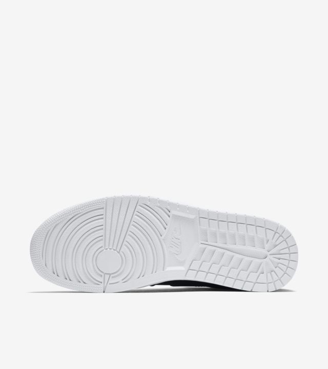 Air Jordan 1 Retro 'Black & White' Release Date. Nike SNKRS