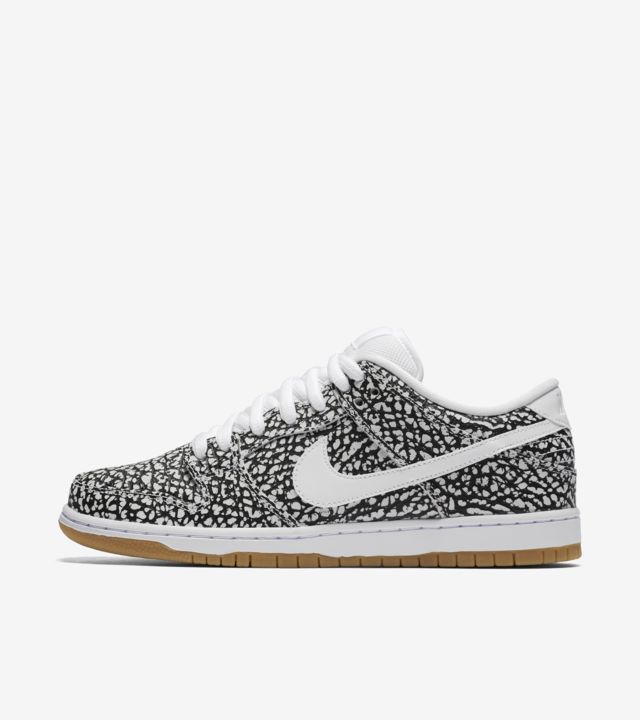 dunk low sb road