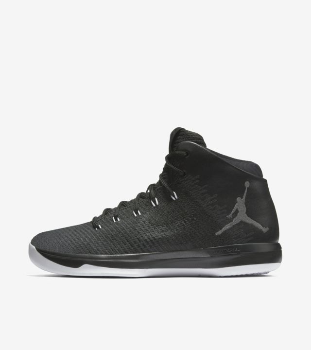 Air Jordan 31 'Black Cat'. Nike SNKRS IE