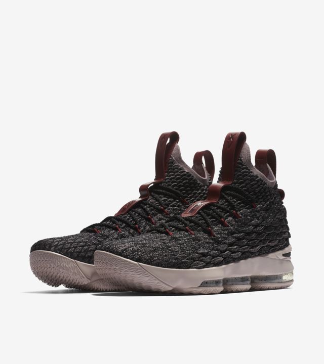 lebron 15 ohio state shoes