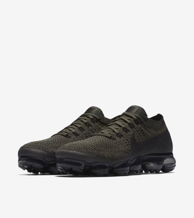 Nike Air VaporMax 'Cargo Khaki & Black' Release Date. Nike SNKRS BE