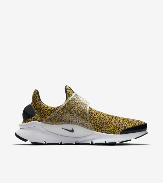 nike sock dart gold