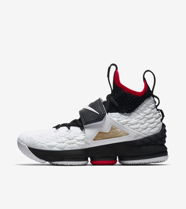 Nike Lebron 15 'Diamond Turf' Release Date. Nike SNKRS US