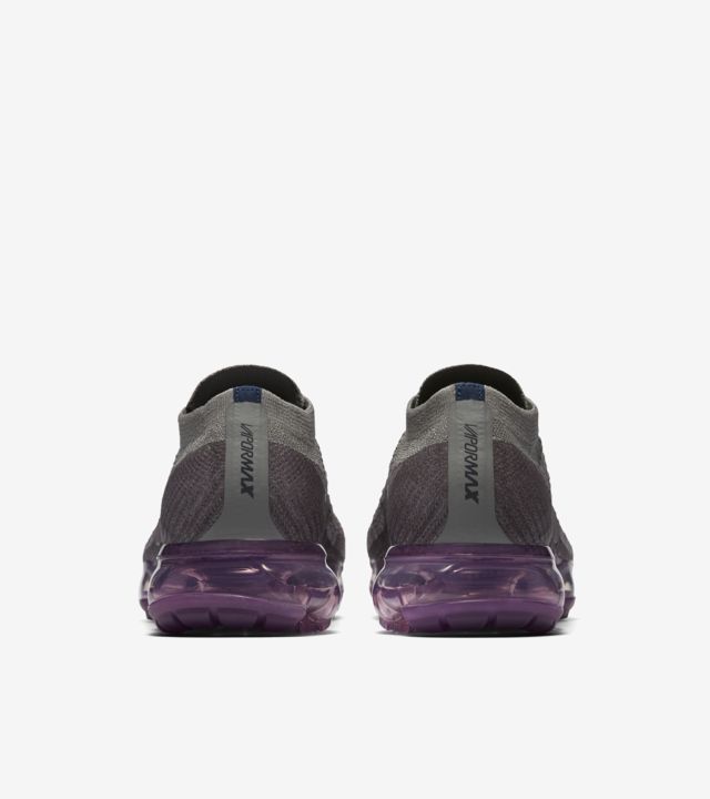 Women's Nike Air Vapormax 'College Navy & Tea Berry'. Nike SNKRS