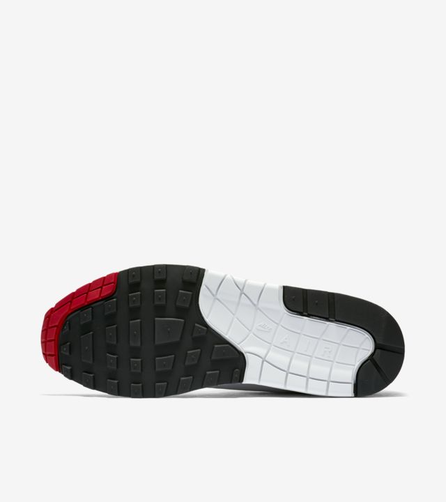 new release nike air