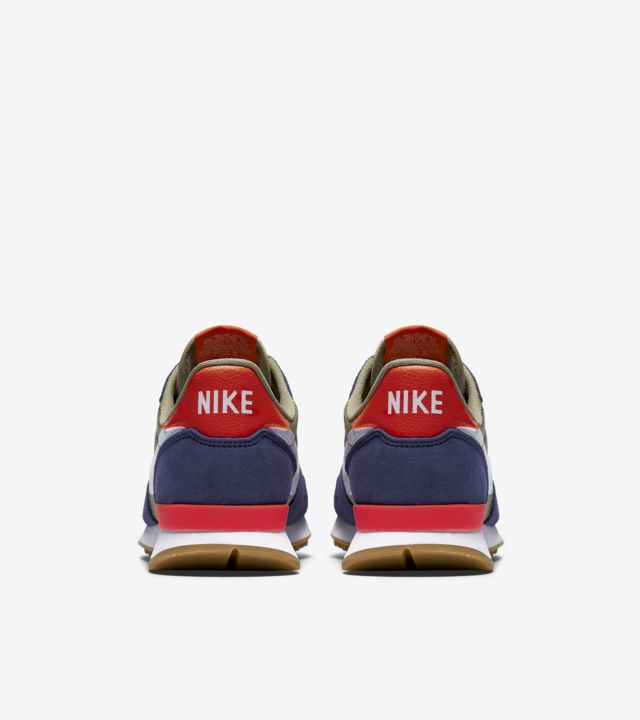 nike internationalist blue womens