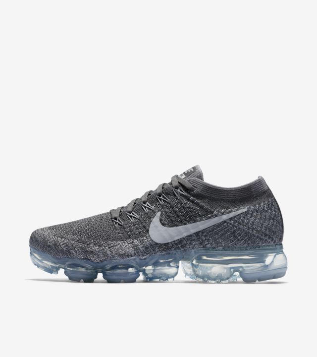 Women's Nike VaporMax Flyknit 'Asphalt'. Nike SNKRS IE