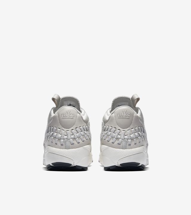 nike footscape woven chukka black