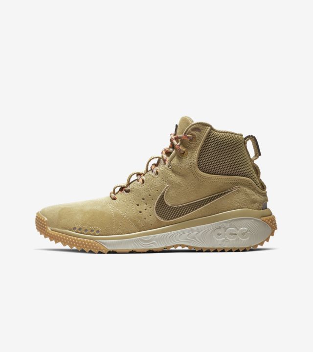 nike acg angels rest beige