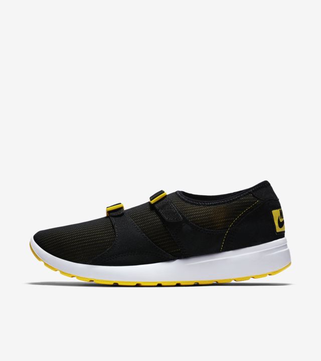 nike-air-sock-racer-og-black-tour-yellow-nike-snkrs-gb