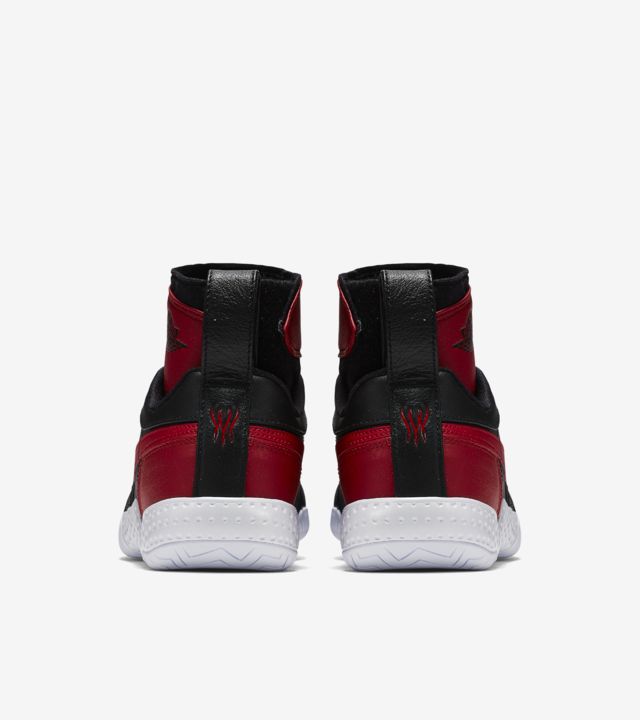 Women's NikeCourt Flare AJ1 'Black & Varsity Red'. Nike SNKRS GB