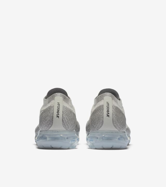 nike all grey air max
