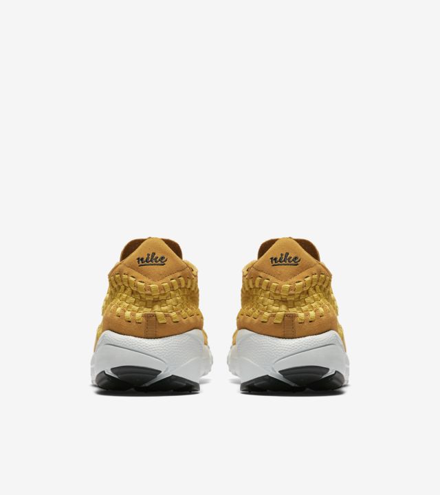 Nike Air Footscape NM Woven 'Desert Ochre & Gold Dart'. Nike SNKRS NL