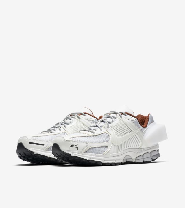 nike zoom vomero 5 a cold wall sail