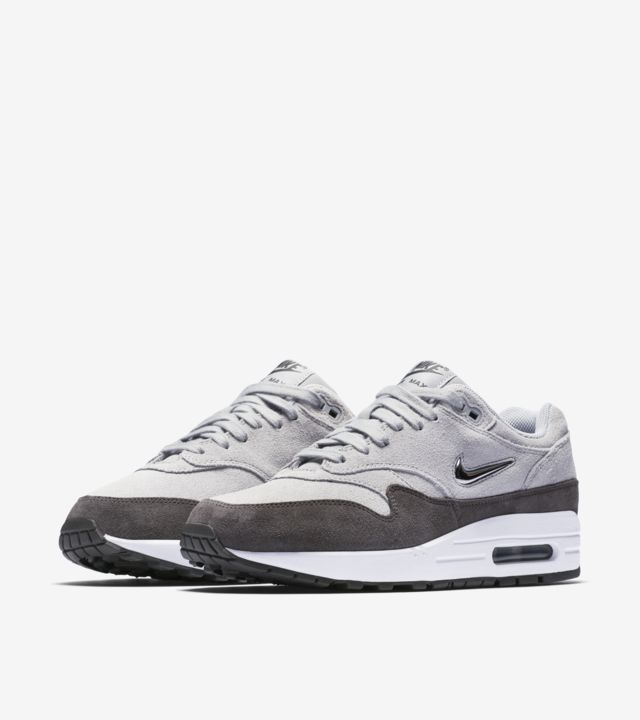 Nike Womens' Air Max 1 Premium 'Wolf Grey & Metallic Pewter & White ...