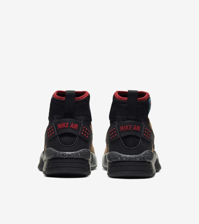 nike x olivia kim air mowabb